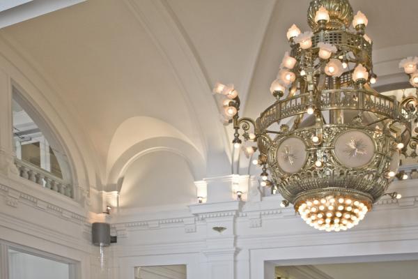 Stadsschouwburg Amsterdam akoestiek verbeteren