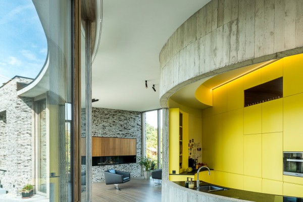 DMOA Sundial 102web liggend